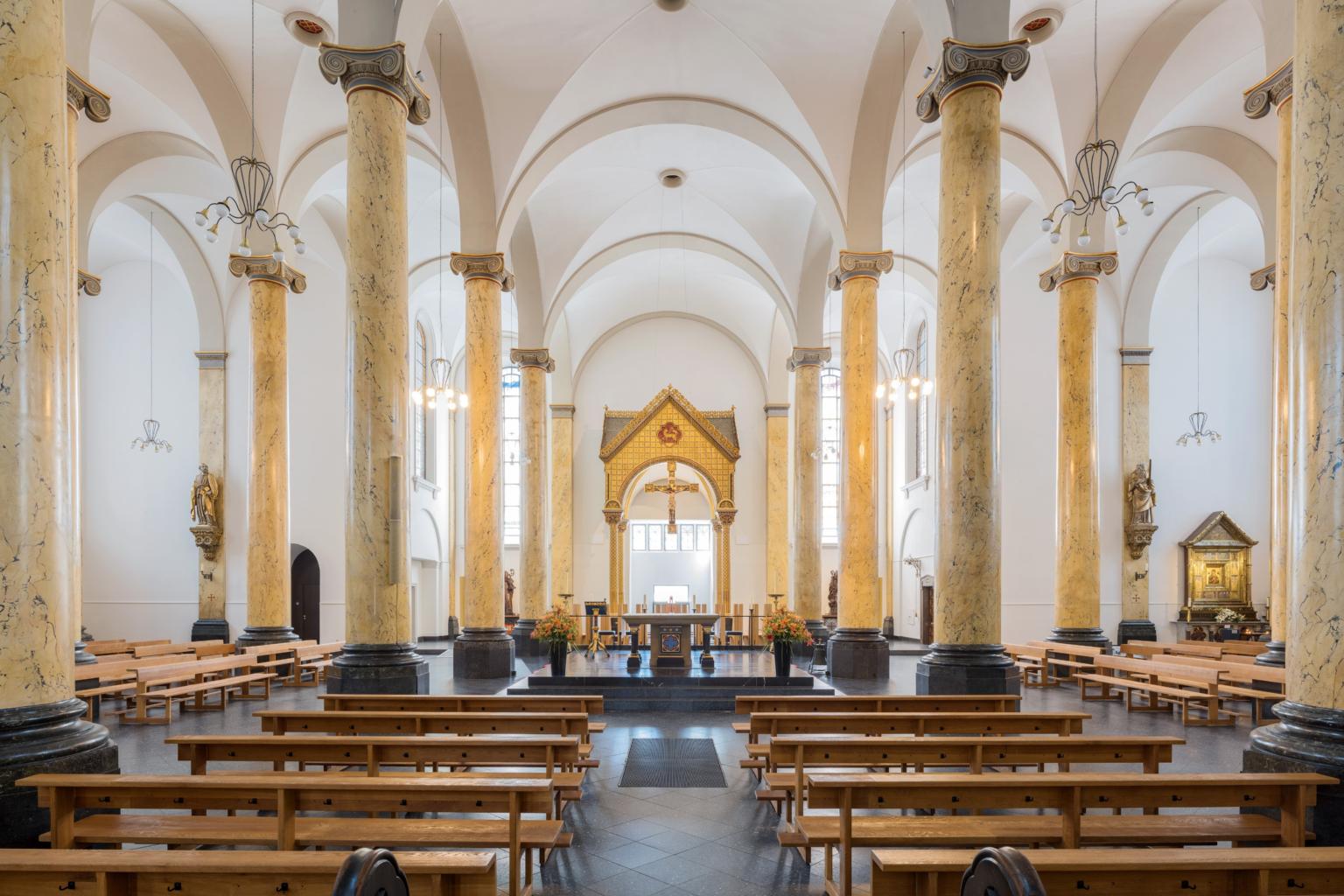 Stadtpfarrkirche St. Dionysius Krefeld Stadtpfarrkirche St. Dionysius Krefeld